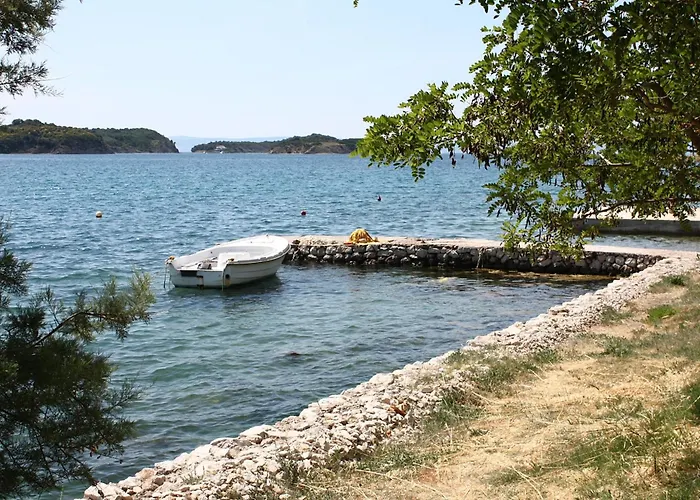Апартаменты With Parking Space Supetarska Draga - Gornja, Rab - 22213 *