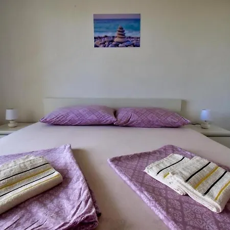 Apartman With Parking Space Supetarska Draga - Gornja, Rab - 22213 Rab Town